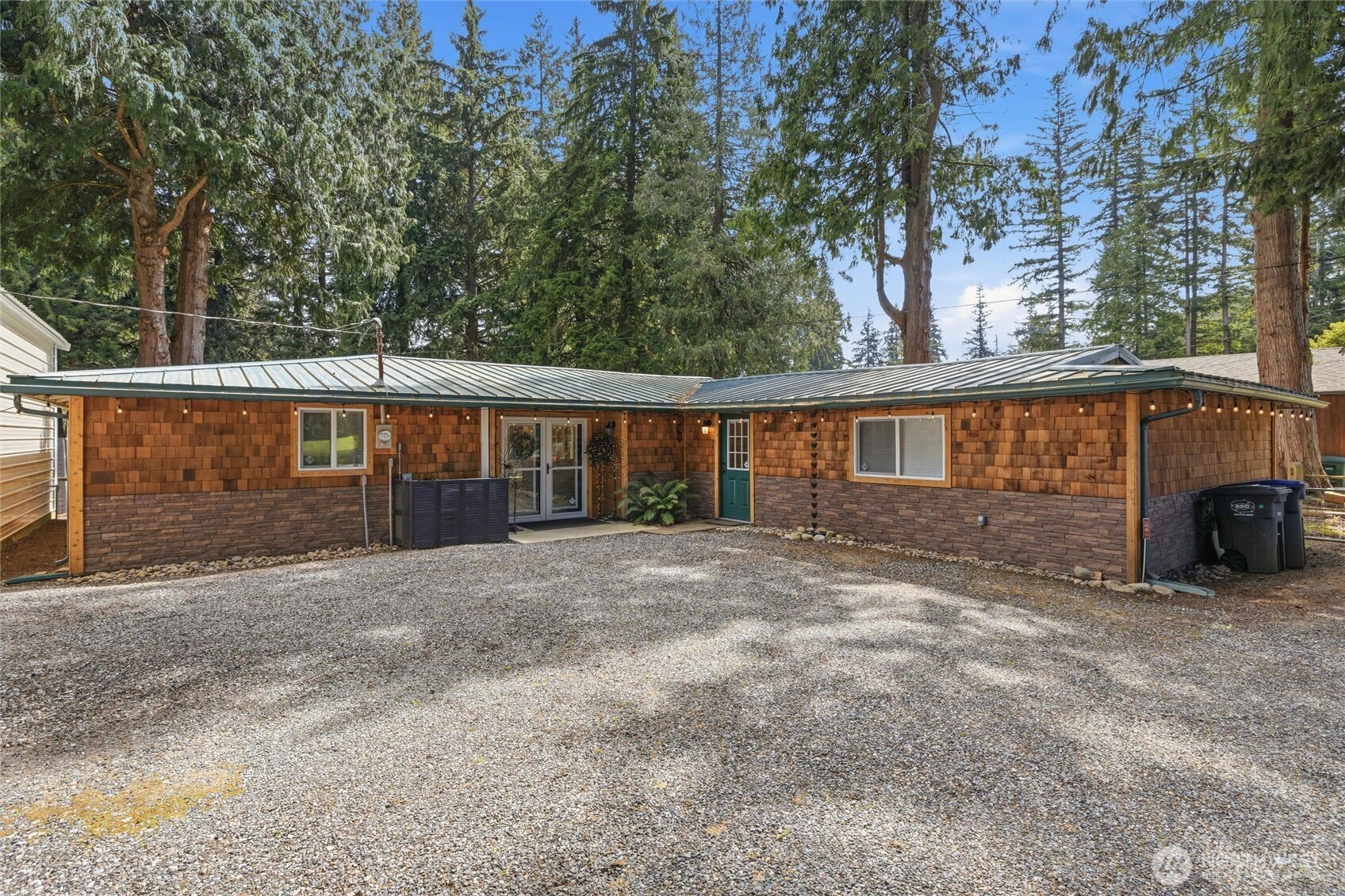 2366 Yew Street Road Bellingham, WA 98229 - Photo 4 of 39 Gallery Image 4