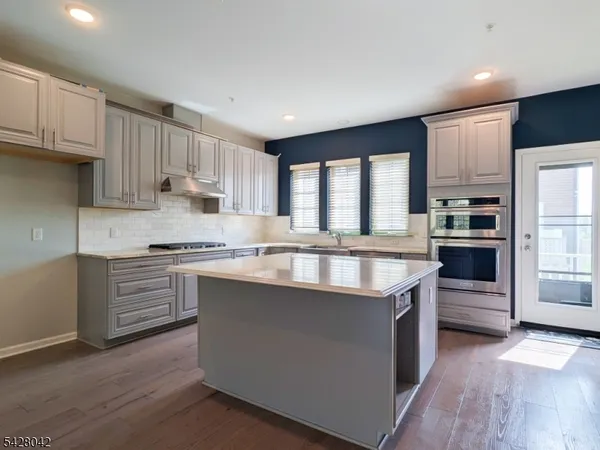 $5,100 | 33 Ambrosia Court, Livingston, NJ 07039