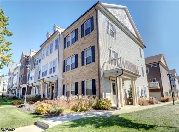 $5,100 | 33 Ambrosia Court, Livingston, NJ 07039