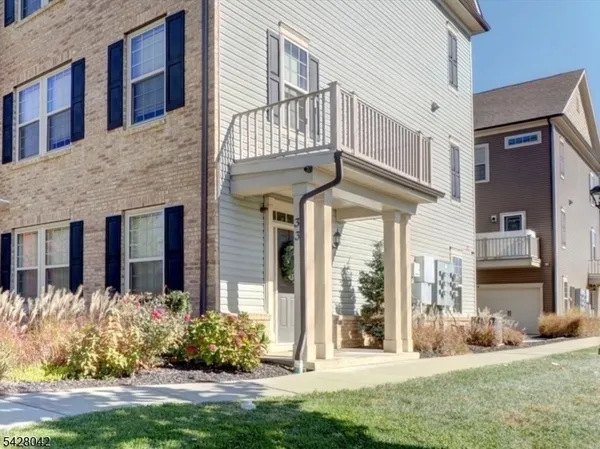 $5,100 | 33 Ambrosia Court, Livingston, NJ 07039