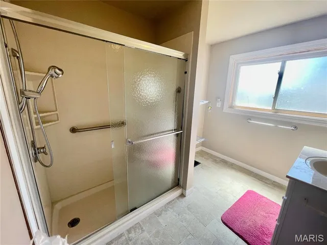 $1,025 | 501 Monroe Street, East Alton, IL 62024