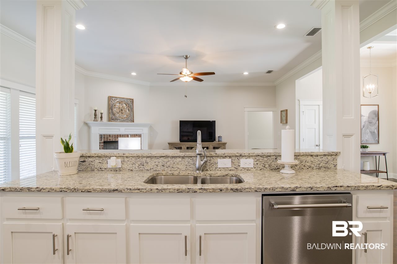 272 Garrison Boulevard Fairhope, AL 36532 - Photo 15 of 37
