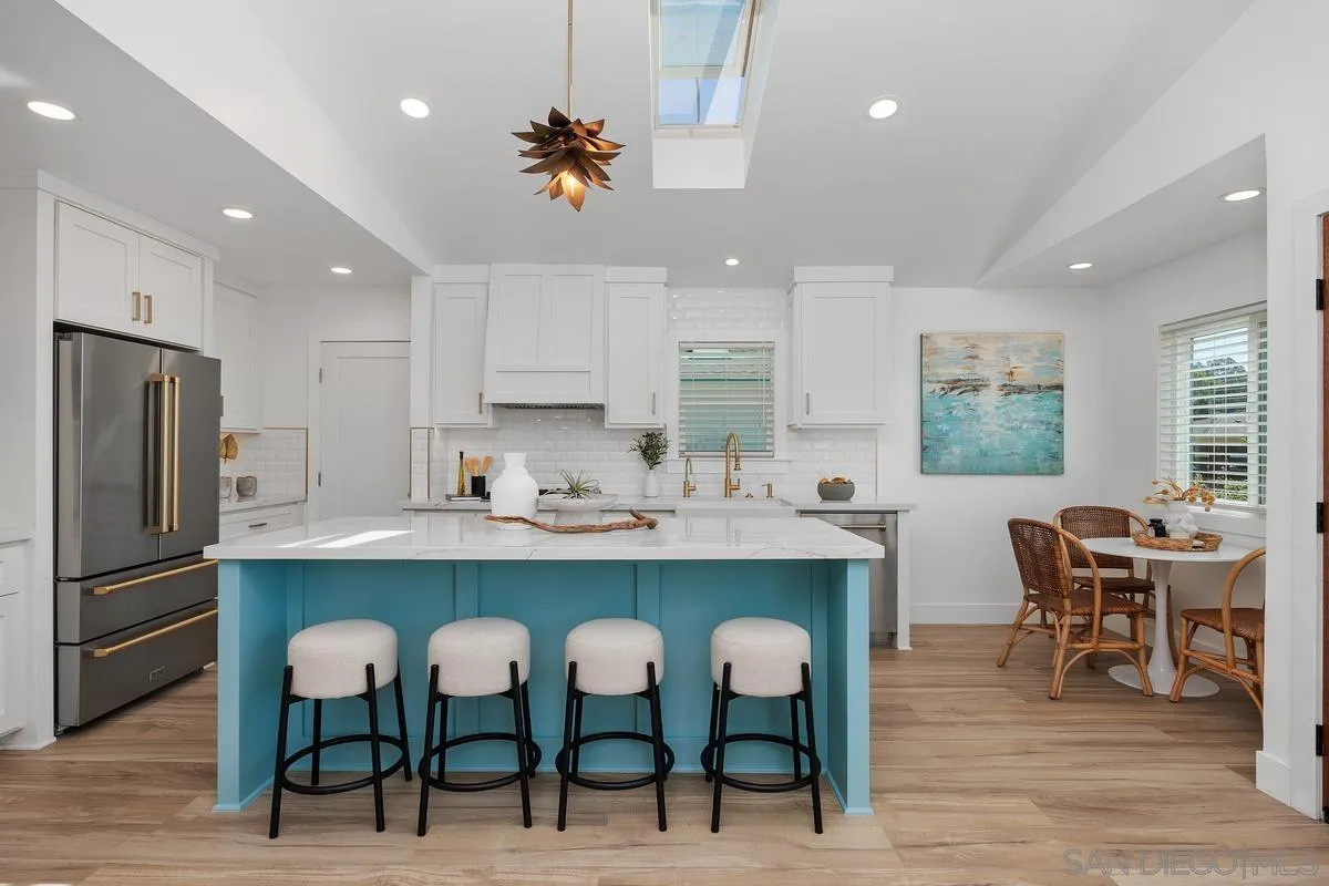 754 Snapdragon Street Encinitas, CA 92024 - Photo 5 of 26 Gallery Image 5
