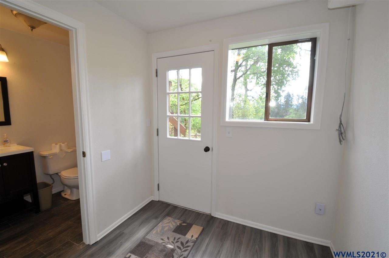 30077 Ingram Road Lebanon, OR 97355 - Photo 32 of 40 Gallery Image 32