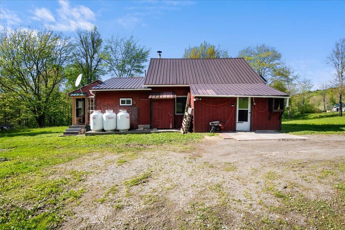 4106 Hill West Road Montgomery, VT 05450 - Photo 23 of 30