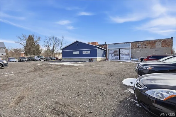$250,000 | 688 East Eagle Street, Unit N, Buffalo, NY 14210