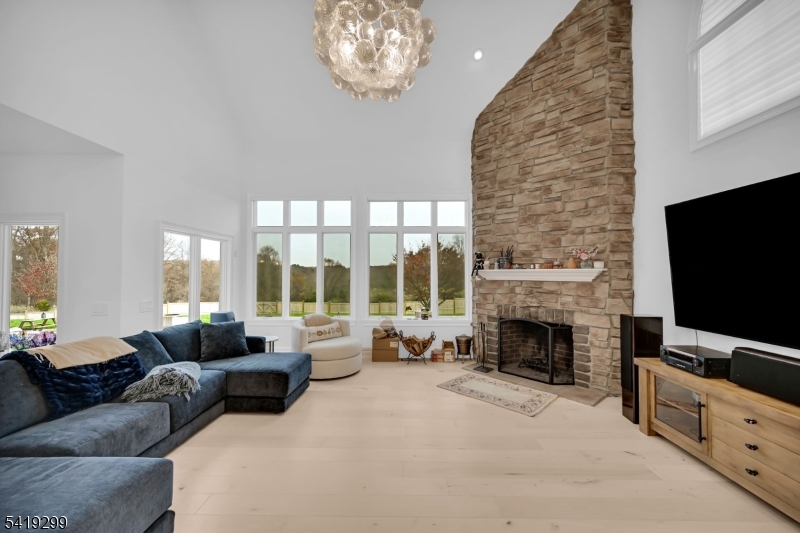 9 Wortman Way Chester, NJ 07930 - Photo 11 of 27