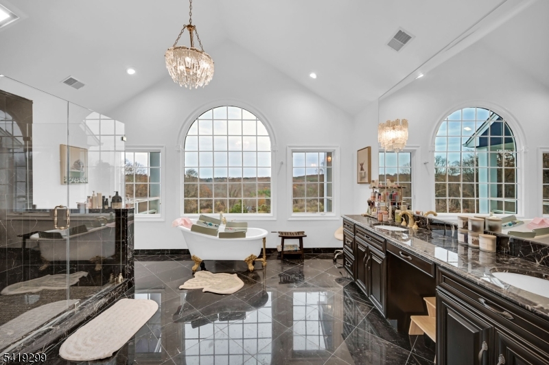 9 Wortman Way Chester, NJ 07930 - Photo 16 of 27