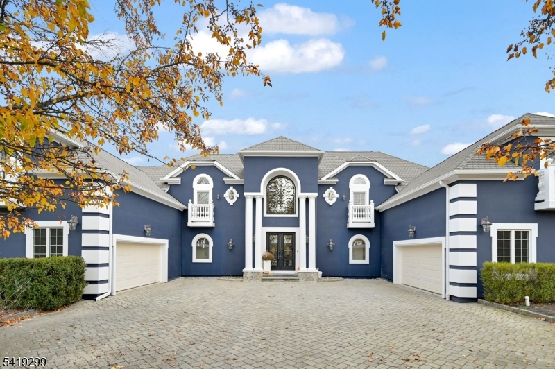 9 Wortman Way Chester, NJ 07930 - Photo 2 of 27