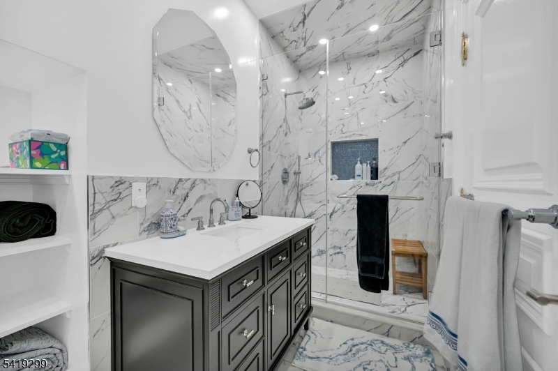 9 Wortman Way Chester, NJ 07930 - Photo 23 of 27