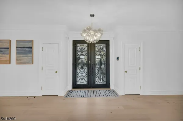 $1,899,000 | 9 Wortman Way, Chester, NJ 07930