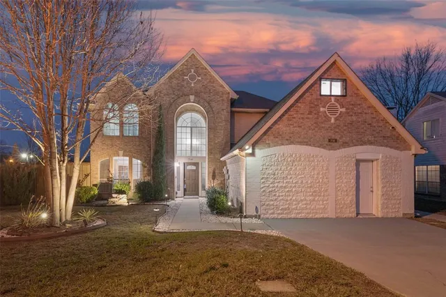 $490,000 | 718 Castlewood Drive, Garland, TX 75040