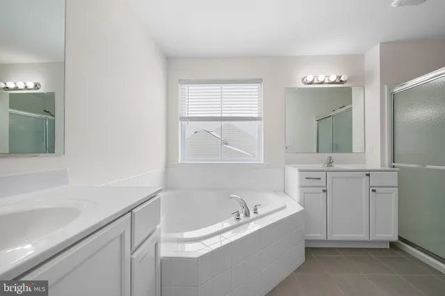 $650,000 | 114 North Bayberry Parkway, Middletown, DE 19709