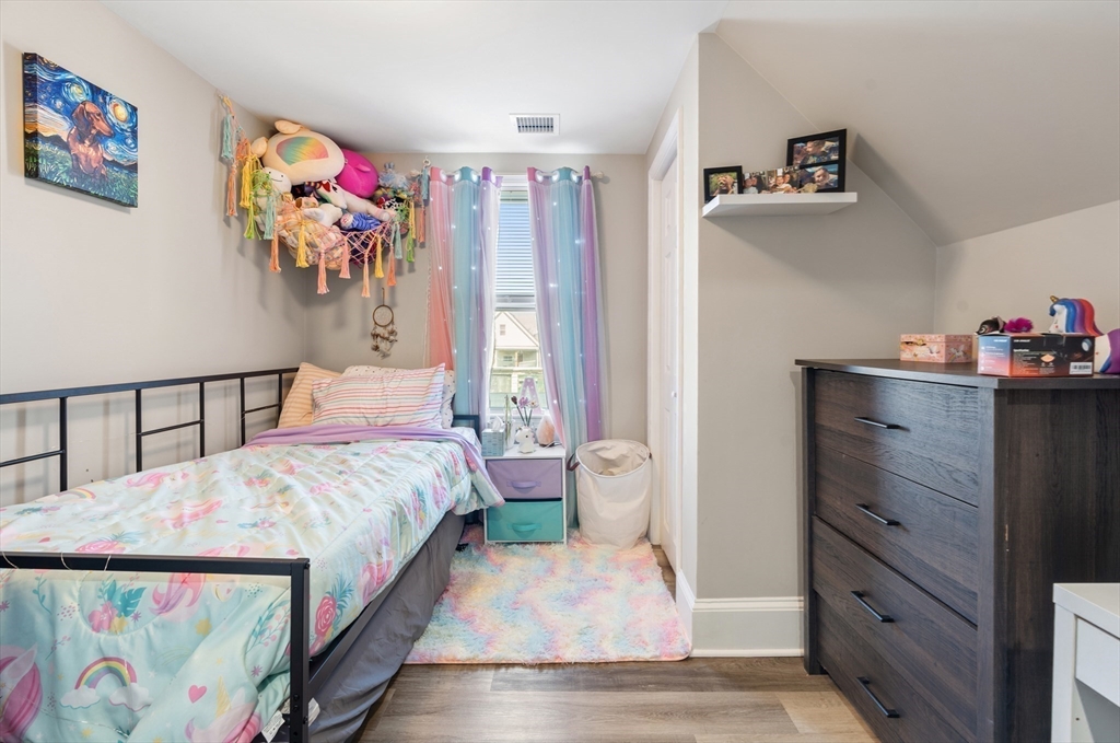 11 Appleton Terrace Everett, MA 02149 - Photo 13 of 28 Gallery Image 13