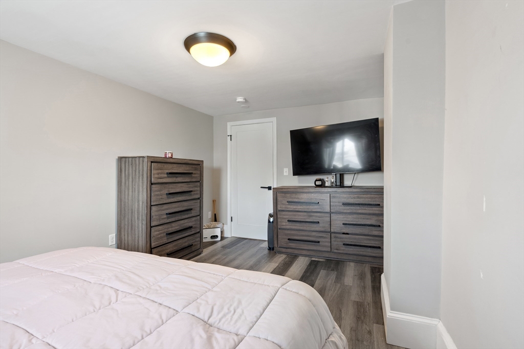11 Appleton Terrace Everett, MA 02149 - Photo 9 of 28 Gallery Image 9