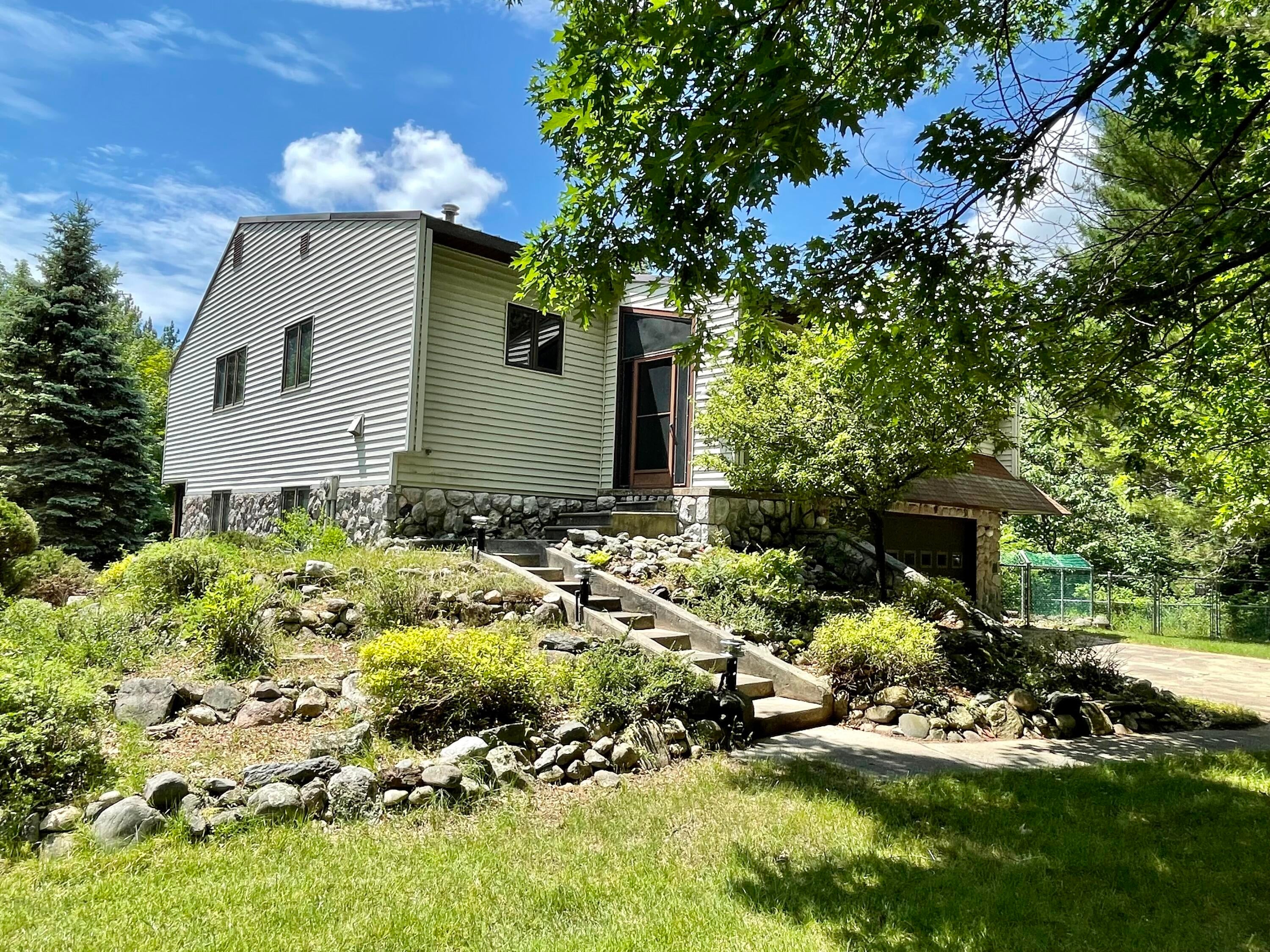 5340 Knaffle Road Cheboygan, MI 49721 - Photo 3 of 58 Gallery Image 3