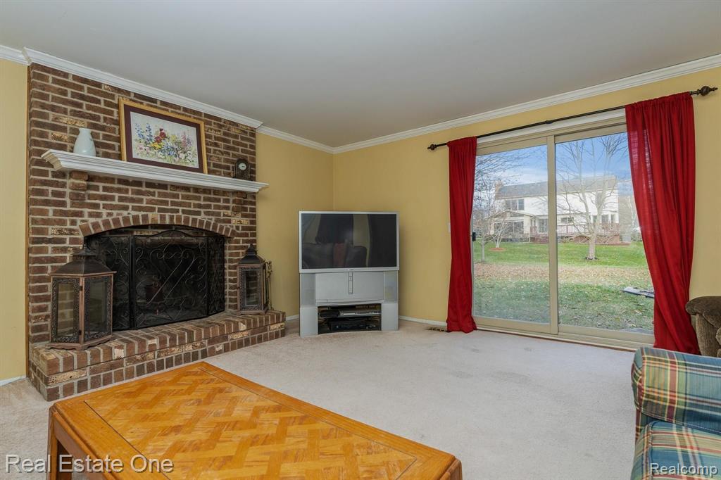 1958 Brookfield Road Rochester Hills, MI 48306 - Photo 14 of 35
