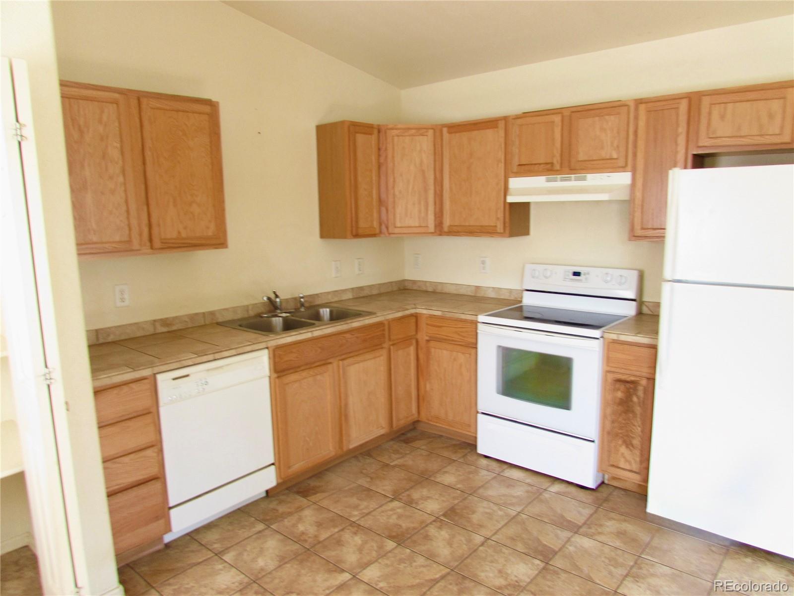 115 South Jones Avenue Rangely, CO 81648 - Photo 5 of 16
