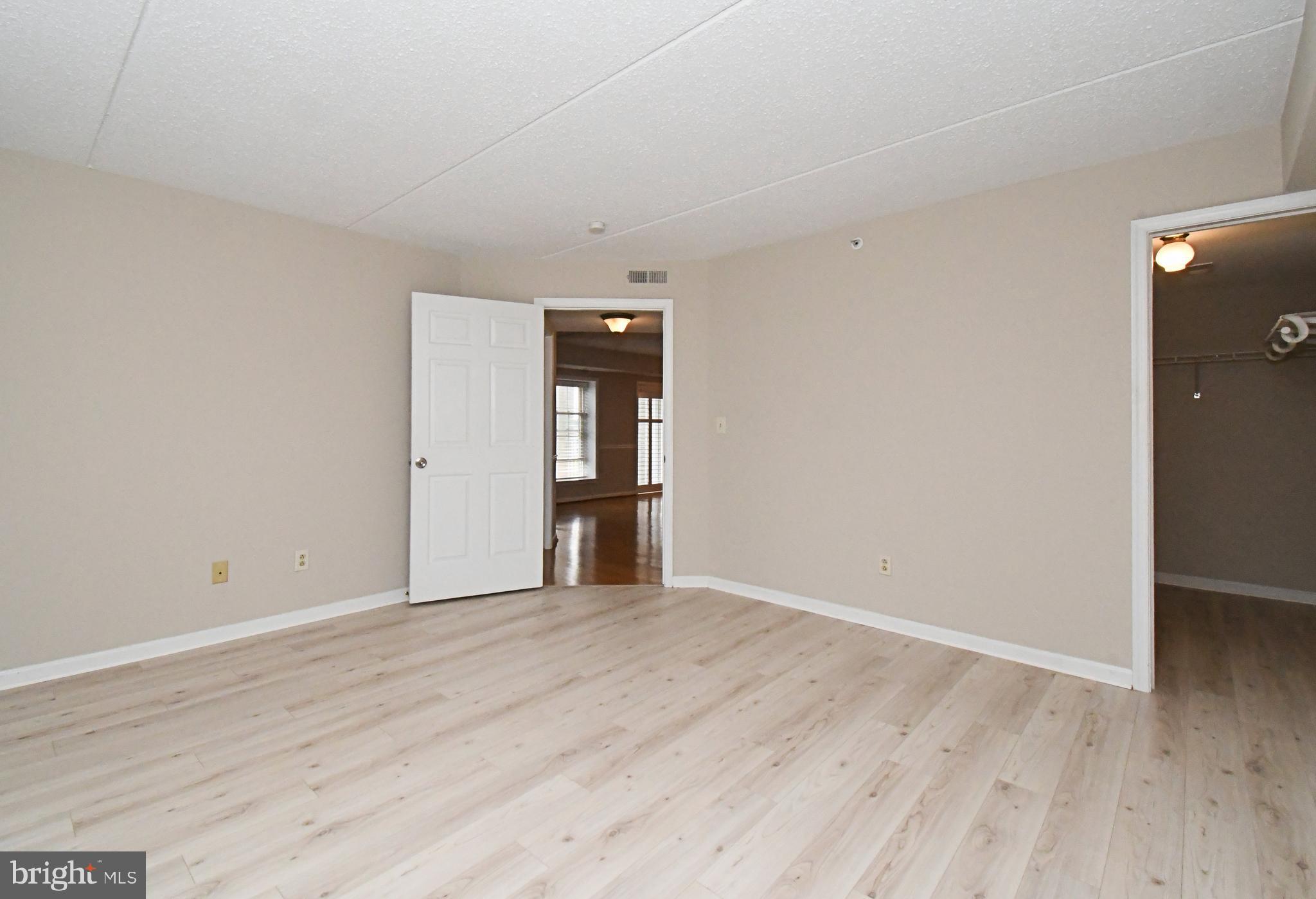 122 Brandon Road Norristown, PA 19403 - Photo 22 of 51 Primary Bedroom