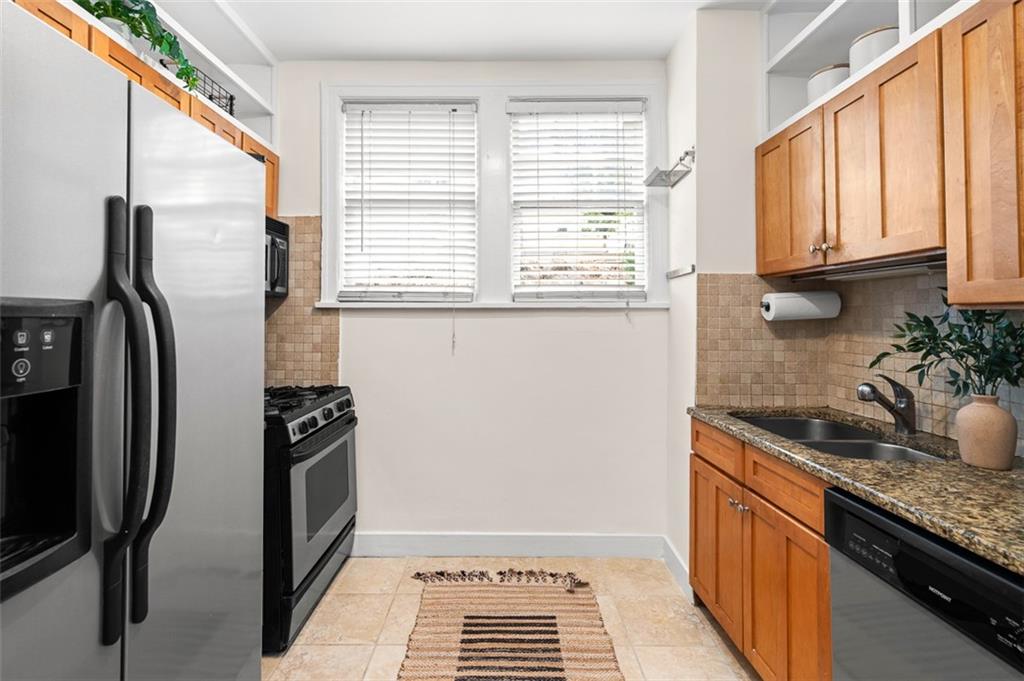 677 Somerset Terrace Northeast, Unit 5D Atlanta, GA 30306 - Photo 26 of 43