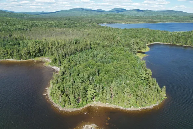 $709,000 | Lot I Pleasant Island Lane, Oquossoc, ME 04970