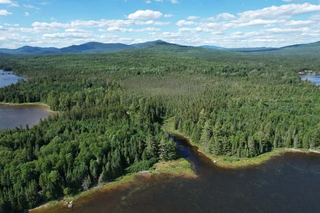 $709,000 | Lot I Pleasant Island Lane, Oquossoc, ME 04970