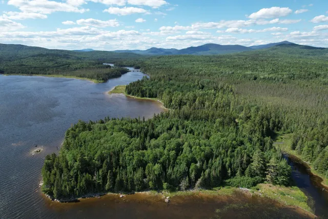 $709,000 | Lot I Pleasant Island Lane, Oquossoc, ME 04970