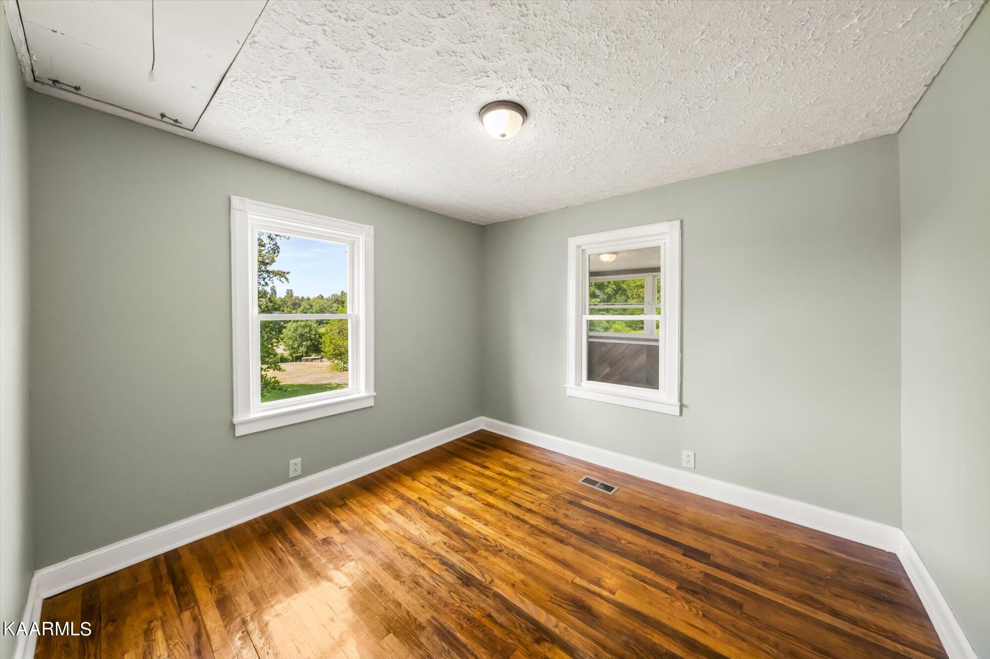 7108 Clapps Chapel Road Corryton, TN 37721 - Photo 14 of 22 14-7108-Clapps-Chapel-Rd-Corryton-TN-14
