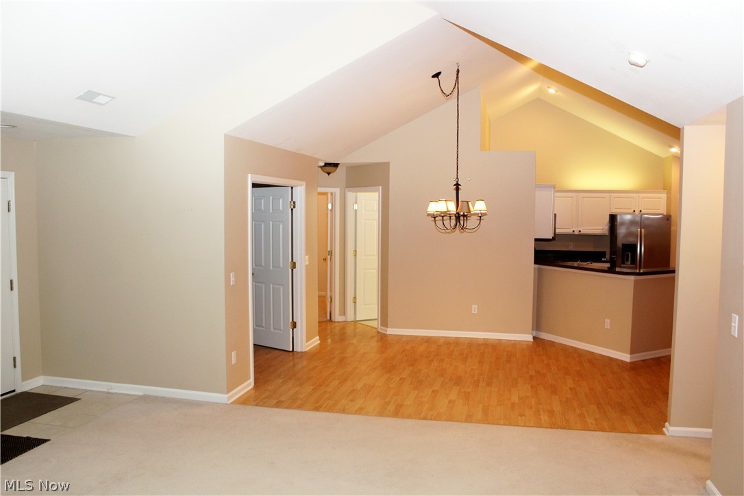 9151 Springfield Road, Unit 301 Youngstown, OH 44514 - Photo 7 of 30 Gallery Image 7