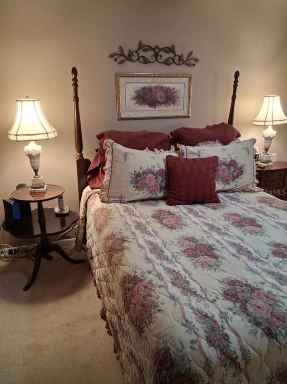 6770 Riviera Pinellas Park, FL 33781 - Photo 11 of 26