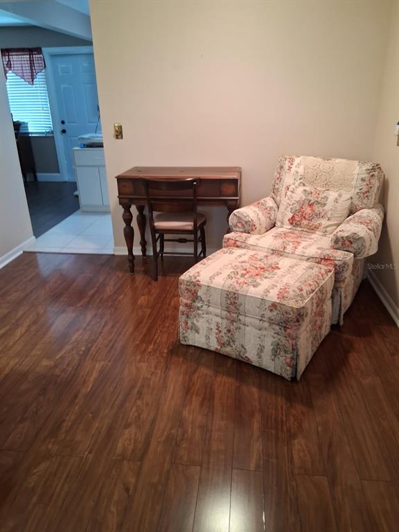 6770 Riviera Pinellas Park, FL 33781 - Photo 3 of 26