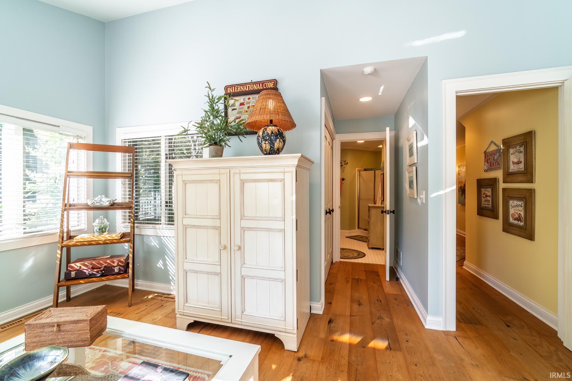 11425 North Cedar Point High Road Syracuse, IN 46567 - Photo 13 of 35