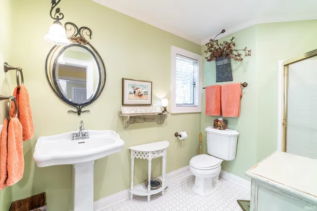 $3,600,000 | 11425 North Cedar Point High Road, Syracuse, IN 46567