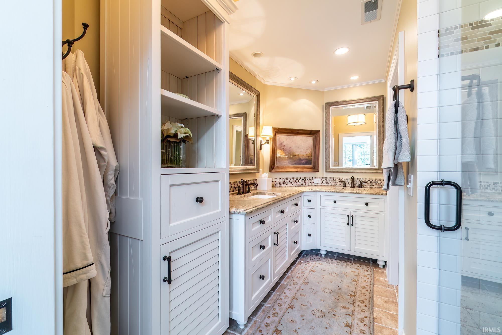 11425 North Cedar Point High Road Syracuse, IN 46567 - Photo 23 of 35