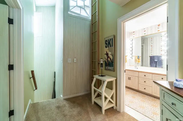 $3,600,000 | 11425 North Cedar Point High Road, Syracuse, IN 46567