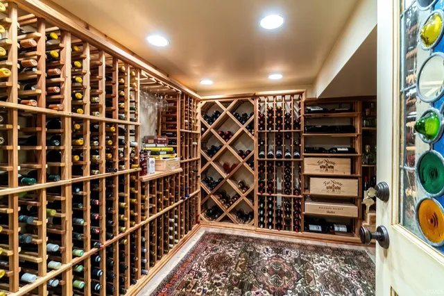 $3,600,000 | 11425 North Cedar Point High Road, Syracuse, IN 46567