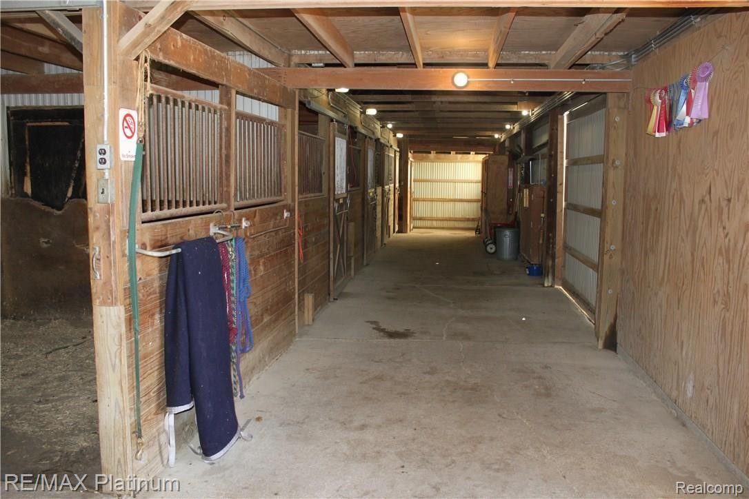 7610 Dixboro Road South Lyon, MI 48178 - Photo 52 of 71 IMG_0612.JPG
