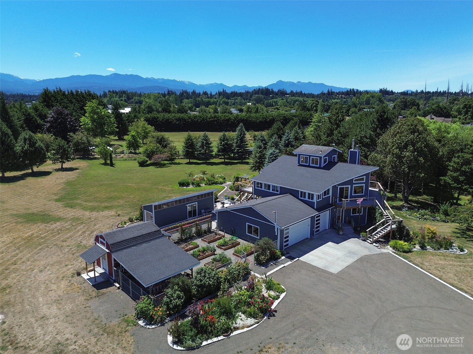 866 Jamestown Road Sequim, WA 98382 - Photo 38 of 40 an aerial view of a house with big yard