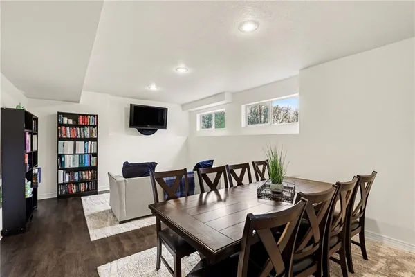 $575,000 | 4212 Southwest Stoney Brook Drive, Lee's Summit, MO 64082