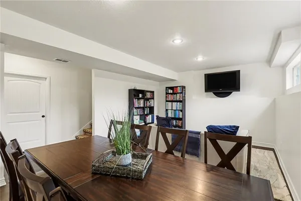 $575,000 | 4212 Southwest Stoney Brook Drive, Lee's Summit, MO 64082