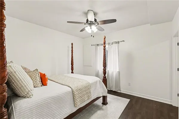 $575,000 | 4212 Southwest Stoney Brook Drive, Lee's Summit, MO 64082