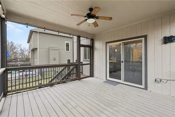 $575,000 | 4212 Southwest Stoney Brook Drive, Lee's Summit, MO 64082