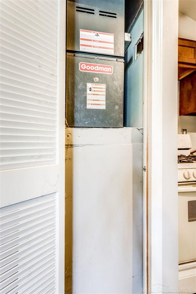 7326 Shoreward Road Lexington, MI 48450 - Photo 22 of 29 Natural Gas Forced Air Furnace
