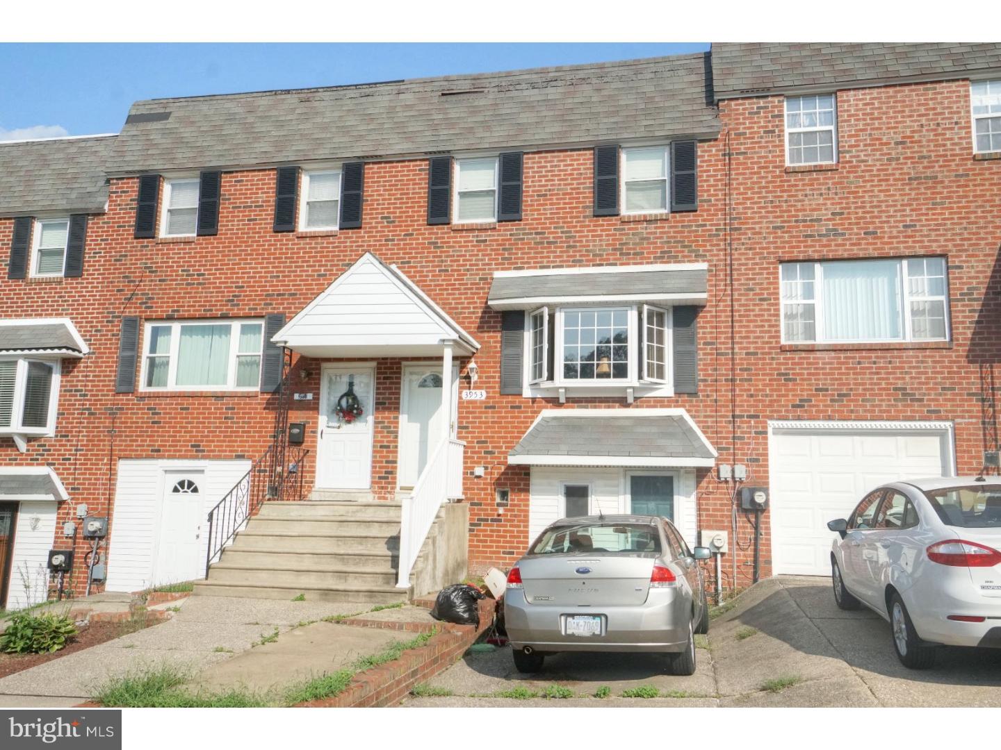 3953 Constance Road Philadelphia, PA 19114 - Photo 3 of 25 Gallery Image 3