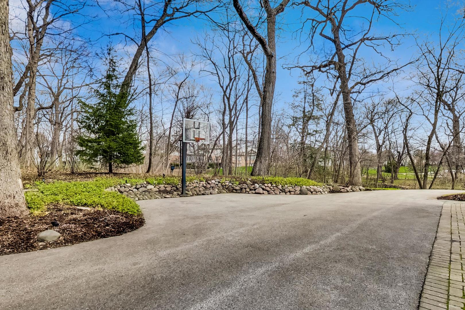150 Firth Road Inverness, IL 60067 - Photo 79 of 83