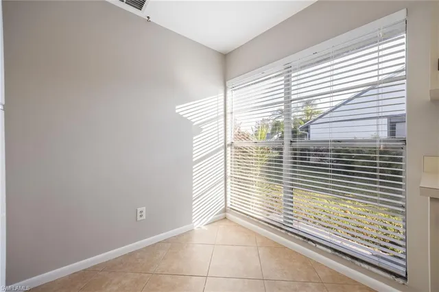 $159,900 | 10623 Arlingford Boulevard, Lehigh Acres, FL 33936