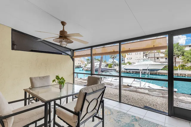 $610,000 | 423 Sombrero Beach Road, Unit 9, Marathon, FL 33050
