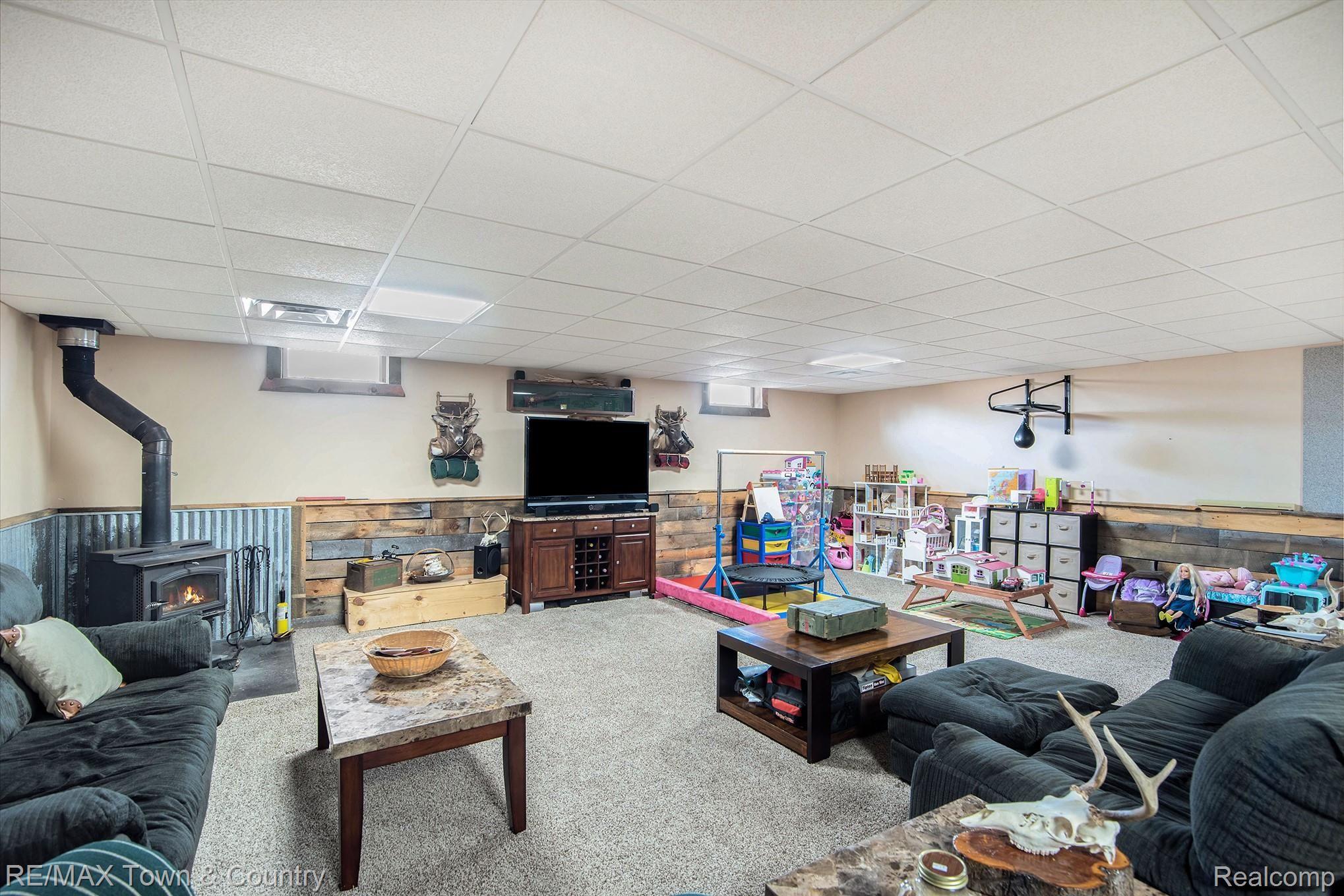 8101 North Nichols Road Flushing, MI 48433 - Photo 20 of 41 27.jpg