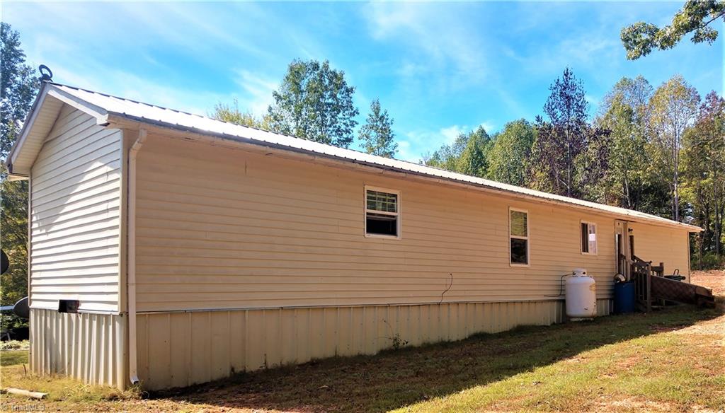 5712 Hayes Farm Road Seagrove, NC 27341 - Photo 12 of 16 Back Exterior