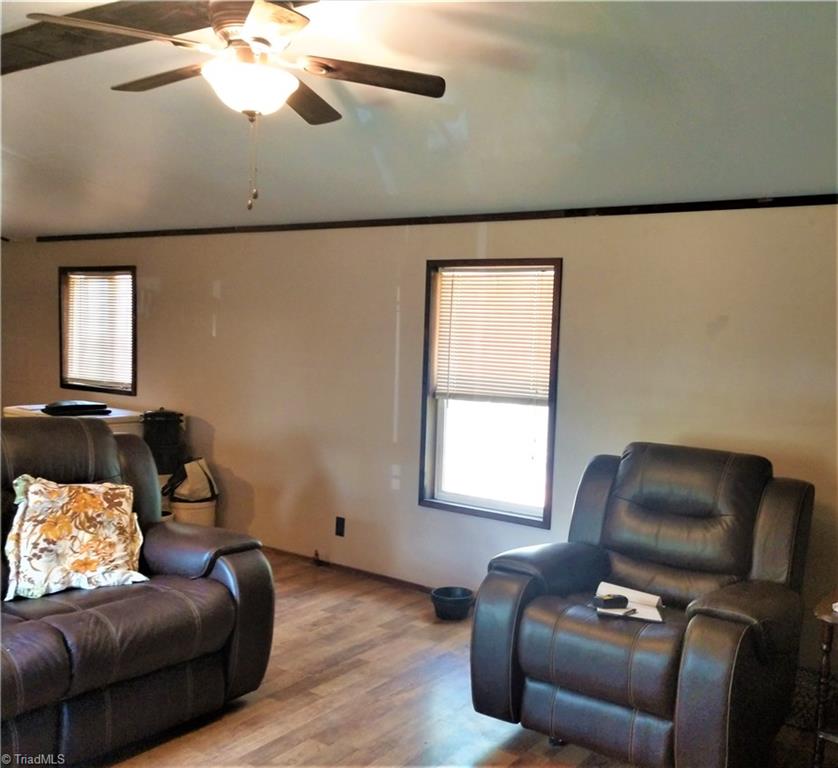 5712 Hayes Farm Road Seagrove, NC 27341 - Photo 4 of 16 Living Room - Updated Flooring